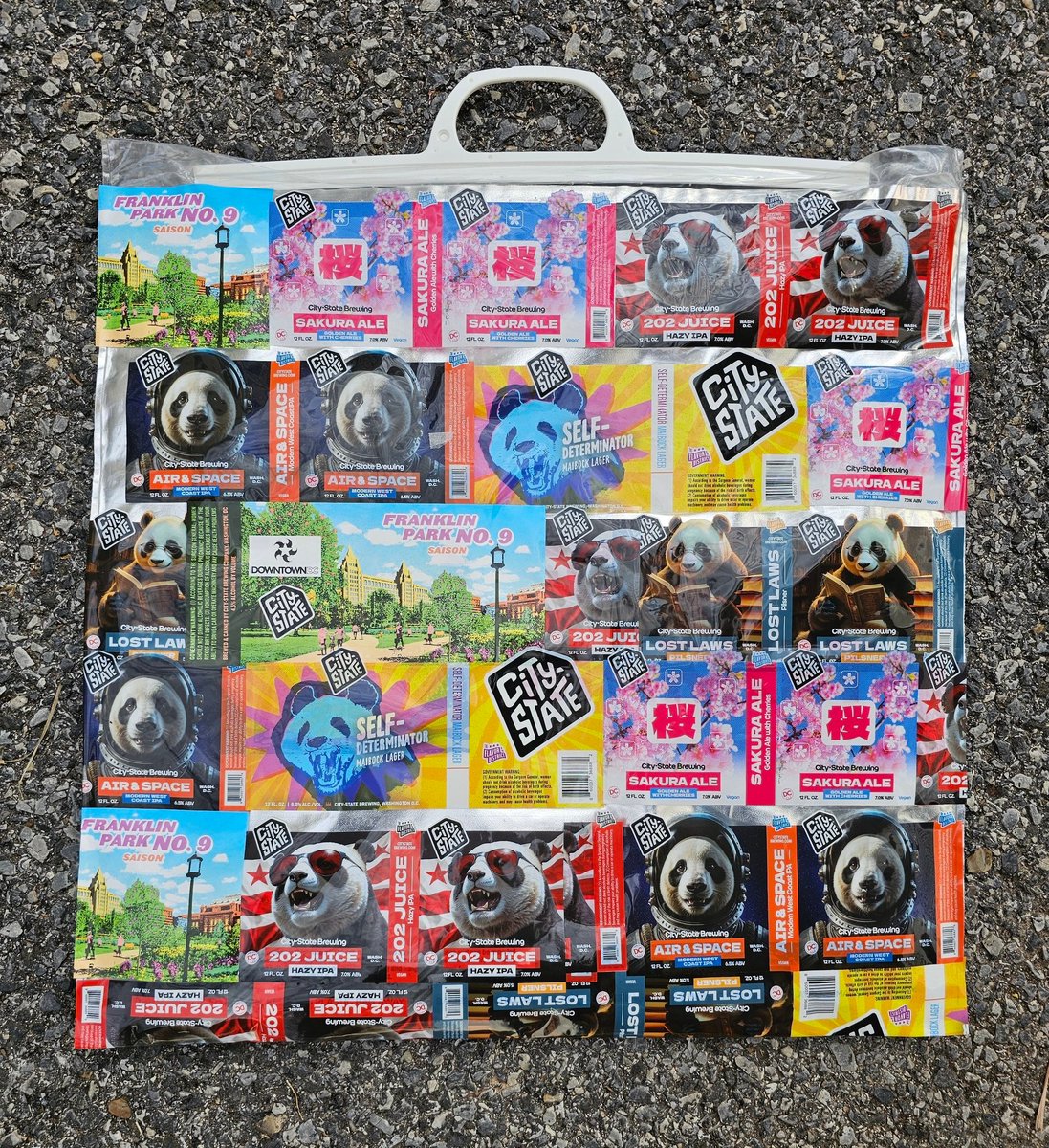 bryanwdc's tweet image. Papa&apos;s got a brand new bag @DCBeer ! Thanks for the labels and hospitality @citystatebeer ! They look great!

Which #DCbeer is next @DCBeer ? #customDCbeerbags