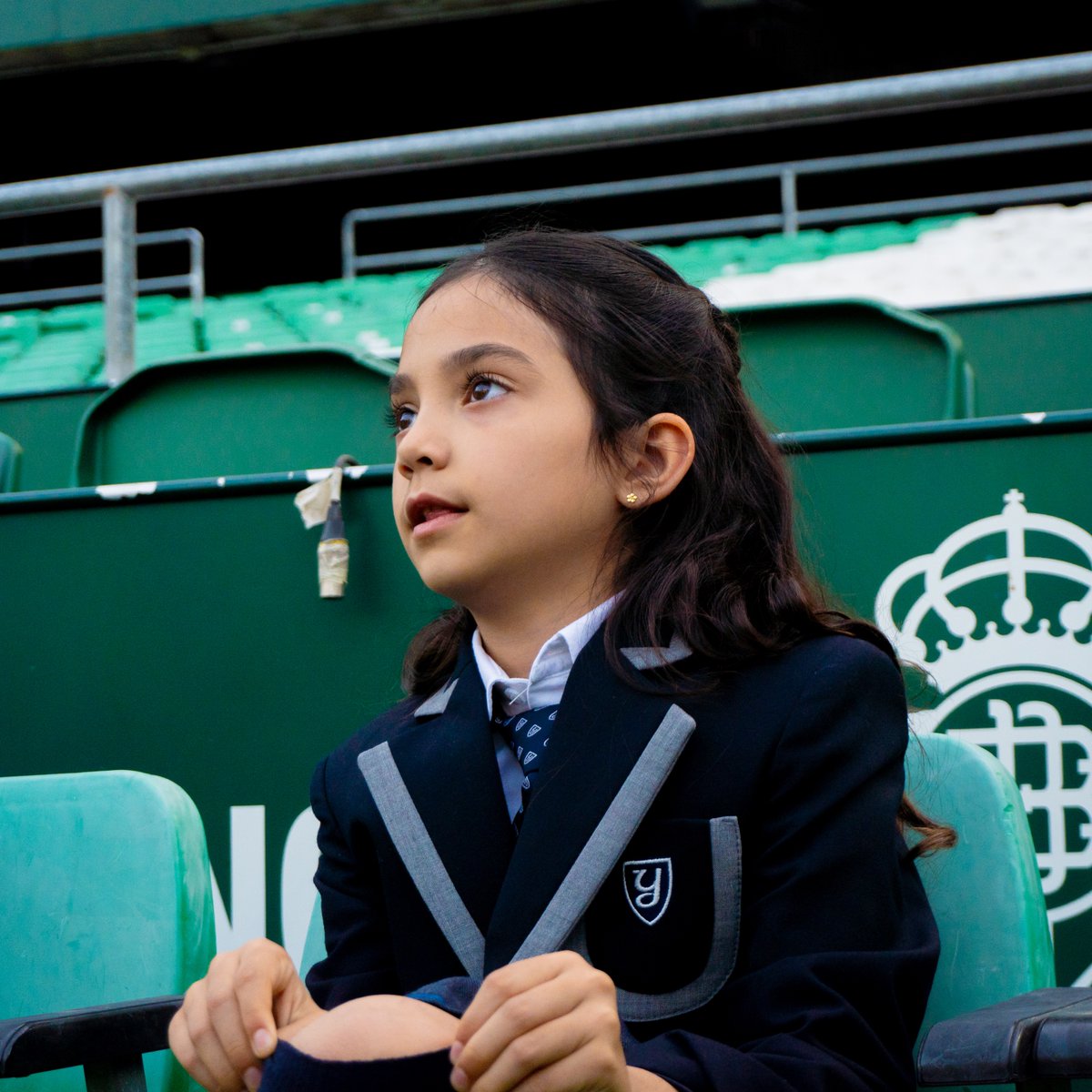 Los alumnos de la Escuela de Ajedrez, tanto los que tienen sede en nuestro Estadio como los que entrenan en <a href="/YagoSchool/">YagoSchool</a>, disfrutaron ayer de un exclusivo Betis Tour 🏟️💚

¡Encantados de recibiros! 😊