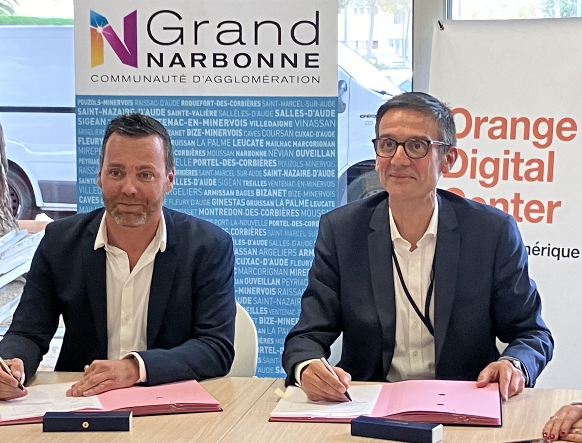 A Narbonne, <a href="/OrangeOccitanie/">Orange Occitanie</a> et <a href="/GrandNarbonneCA/">Le Grand Narbonne</a> signent une convention de partenariat pour favoriser l’inclusion numérique, 👉 22 ateliers financés par #Orange, seront mis en place par le Grand Narbonne pour les seniors, jeunes, professionnels &amp; PME. #RSE #OrangeDigitalCenter