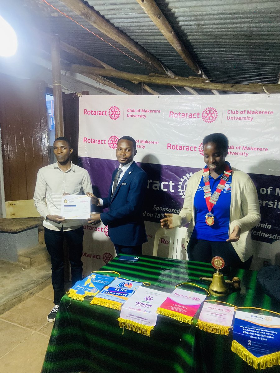 Rotaract_MUK's tweet photo. An interactive and educative fellowship we had with Rotaracter Ssekalega Jonathan on how we can strengthen society with Rotaract partnerships☺️. Don’t miss out next week as we relearn and learn https://t.co/kZx9ZRXNFT
