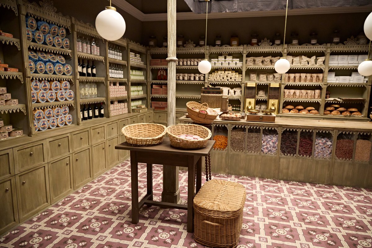 Los decorados son 😍

🍽️Restaurante
🍳Cocina
🏡Casa
🥖Colmado