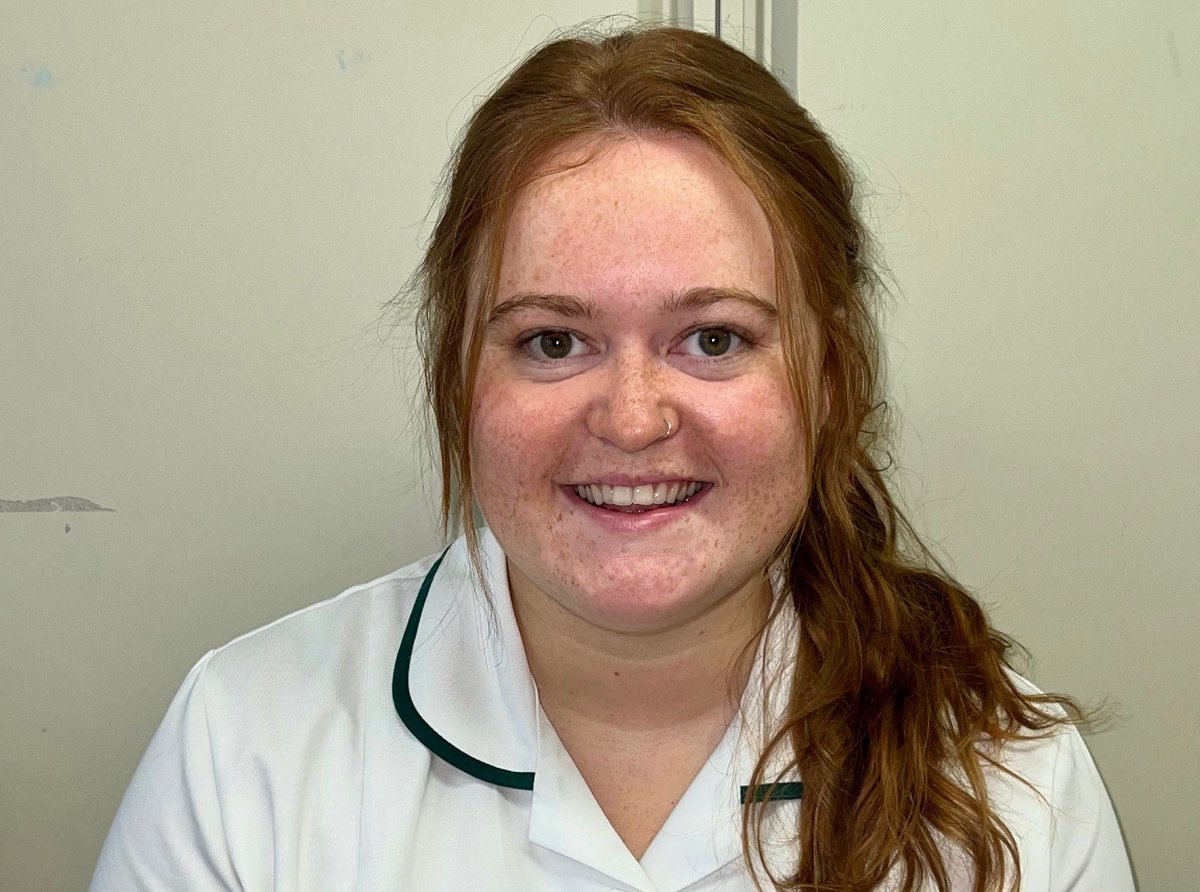 Glimpse of Brilliance - Kiah Forbes-Jorritsma, occupational therapist, at the Cumberland Infirmary demonstrates #ambition. A colleague recognised how Kiah learnt a new skill in order to help her patient. Read more bit.ly/3TnUQ1G 😇