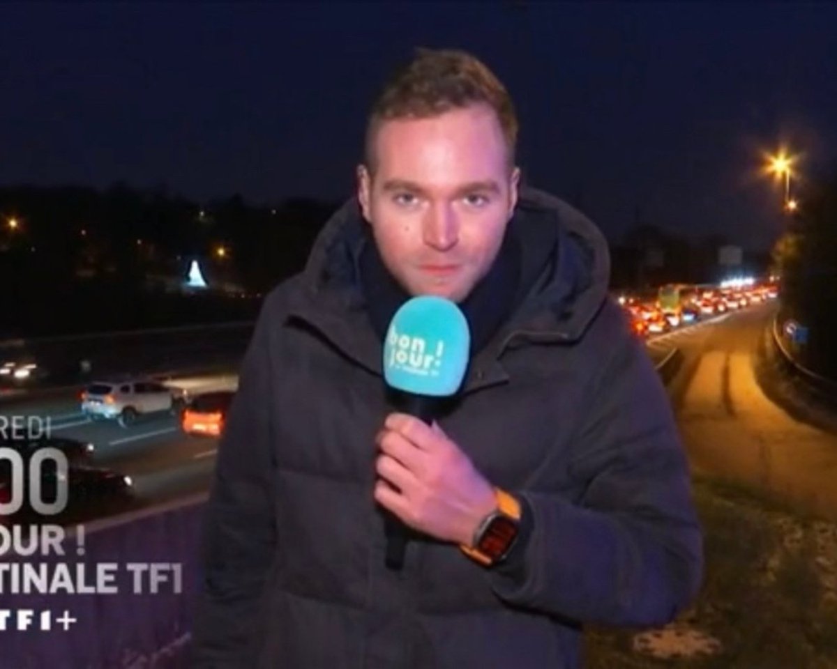 De l'IEJ Paris à la Matinale de TF1 !
Nous sommes fiers de nos anciens étudiants de l'IEJ Paris qui travaillent aujourd'hui pour Bonjour ! La Matinale de <a href="/TF1/">TF1</a> ! 
👉 <a href="/HeleneMannarino/">Hélène Mannarino</a>  
👉 @Benjamin Muller 
👉 @clairelefeuvre1  
👉 <a href="/Lucasbarbier1/">Lucas Barbier</a> 
👉@Thomas Herreman