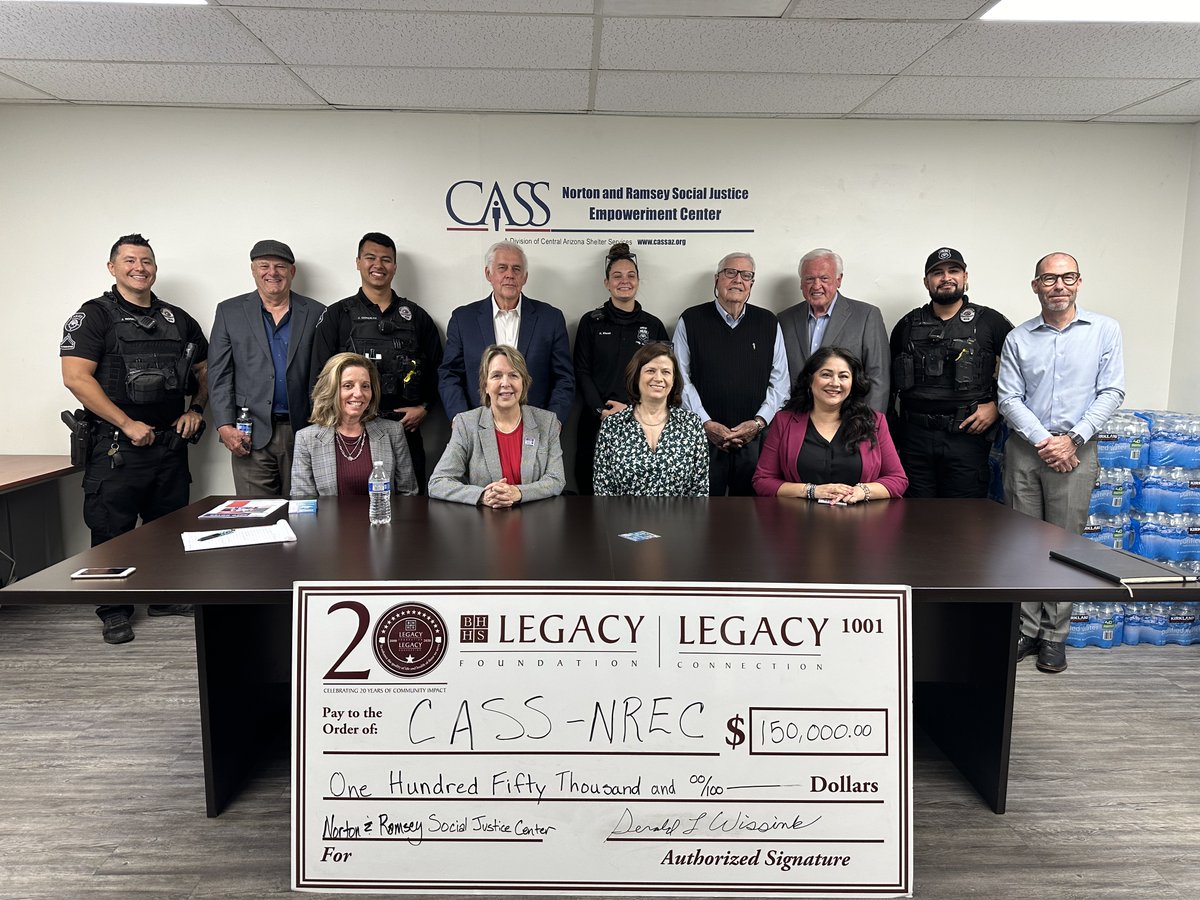It was an honor to spend time with the generous & visionary @BHHSLegacy team, the tireless & dedicated staff of @CASS_AZ & the amazing men and women of @GlendaleAZPD who are working to improve the lives of so many every day.
