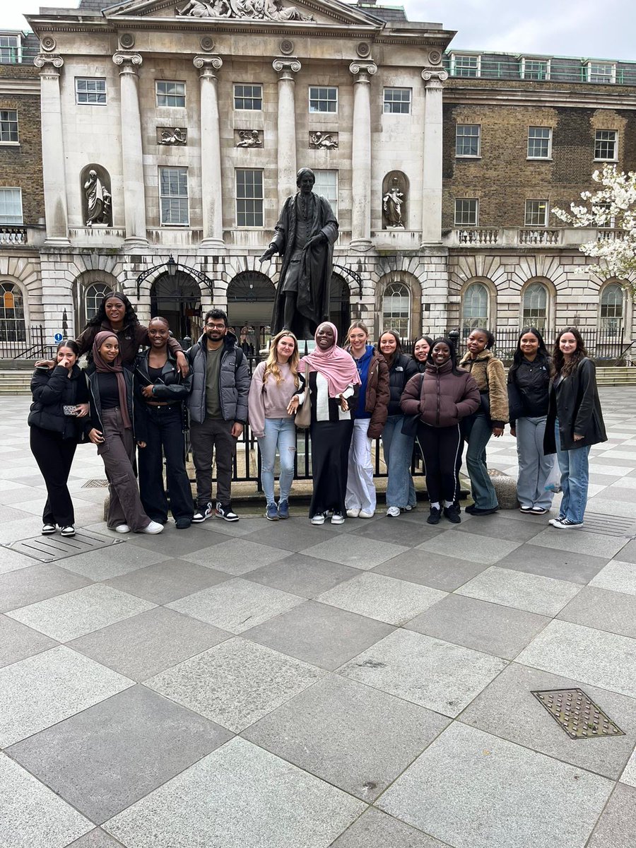 Today our level 4 Dental Nurse students visited the Gordon Museum in London with their tutors Jane and Sue. King’s Gordon Museum of Pathology is the largest medical museum in the UK, it's primary function has always been to help train medical, dental and biomedical students.