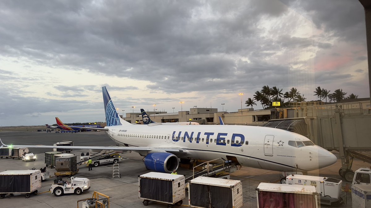 Getting ready to board my next flight to a new country, departing HNL. Any guesses for my next new country?