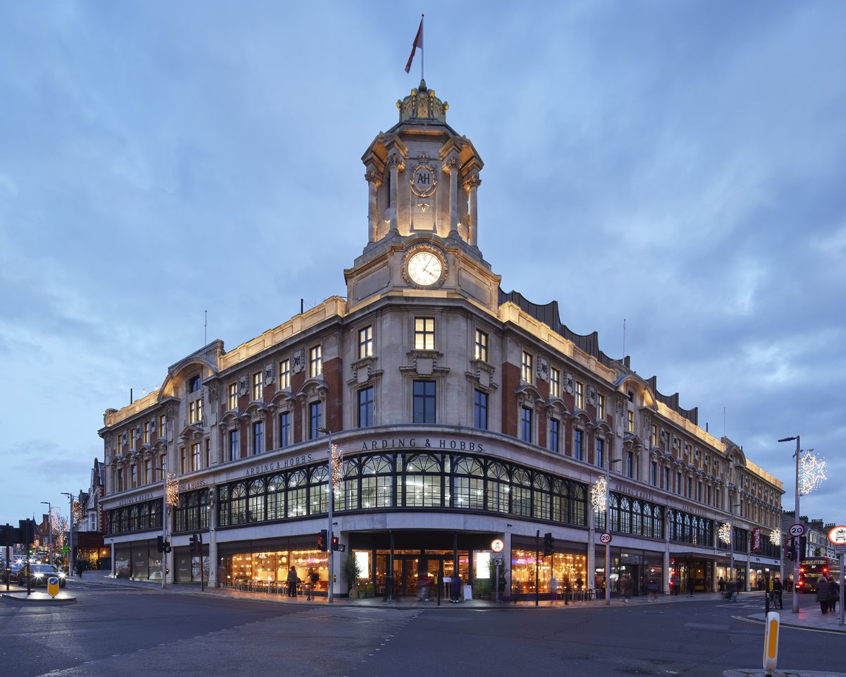 Delighted that Arding &amp; Hobbs has been shortlisted in the 2024 Pineapple Awards, Creative Retrofit category.
Winners will be announced at The Pineapples Party on 16th May 2024.  Good luck to the team!
thedeveloper.live/places/shortli…