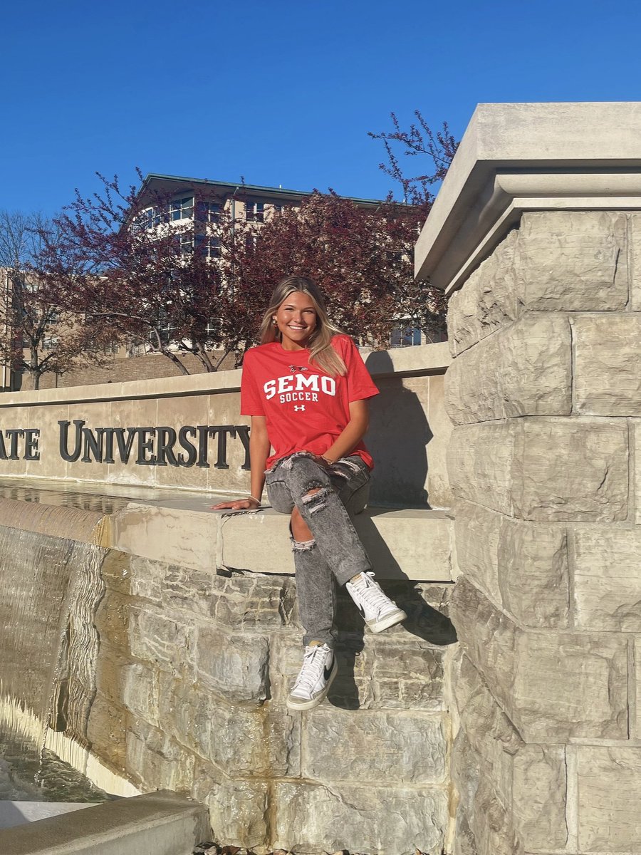 SchulteAlyssa16's tweet image. I am so blessed to announce my verbal commitment to continue my career to play D1 soccer at SEMO! I want to thank my family, friends, teammates, and coaches for believing in me. Thank you SEMO coaching staff for giving me this wonderful opportunity!! GO REDHAWKS!🖤❤️ @loufusz07ga