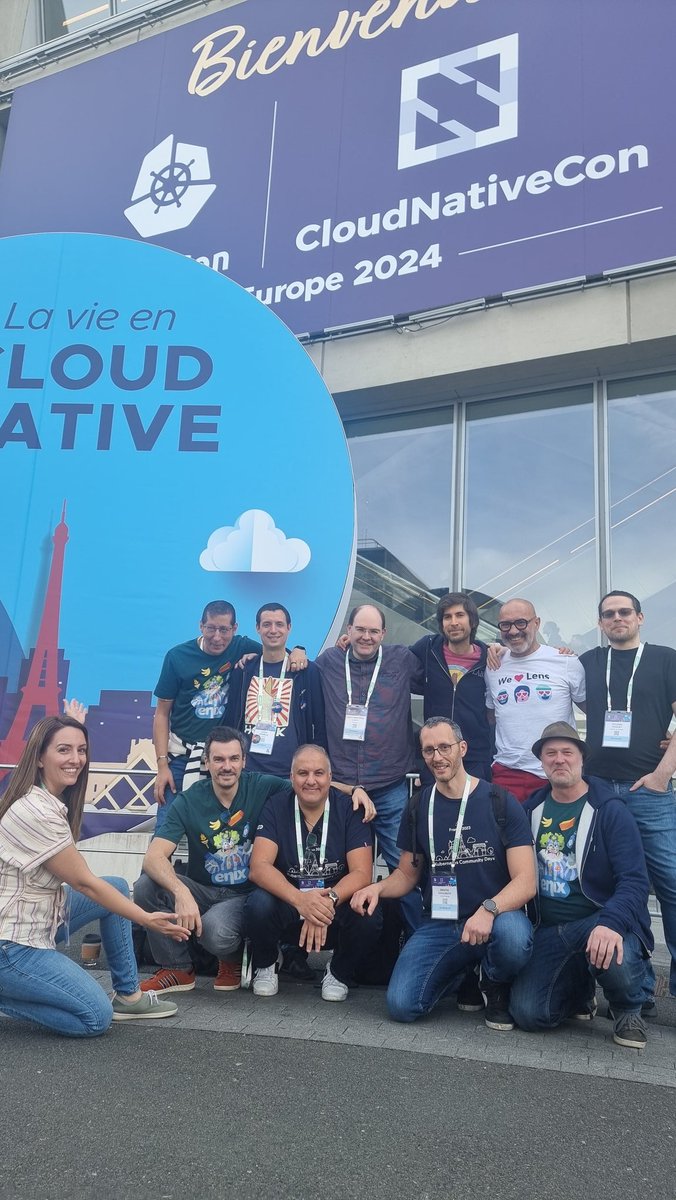 En attendant plus de news, la team d'orga KCD France (presque au complet) vous passe le bonjour depuis la Kubecon ! :)