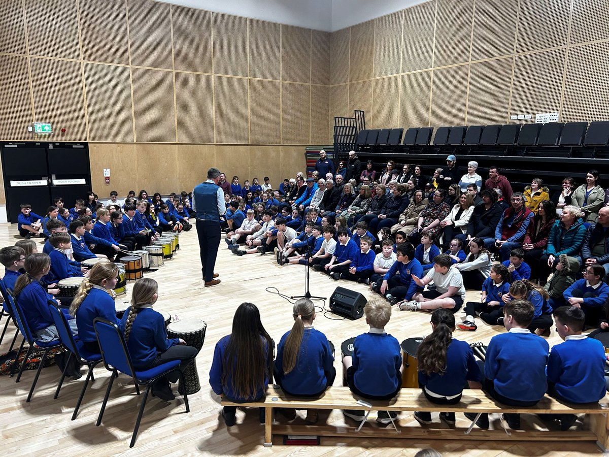 YMI Borders tweet media