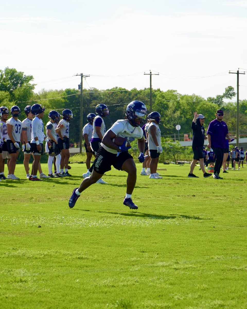 JoshuaJMcDade's tweet photo. Welcome Back Cru ⚔️

@CruFootball 
#RiseToTheOccasion https://t.co/HUMs3PogYy