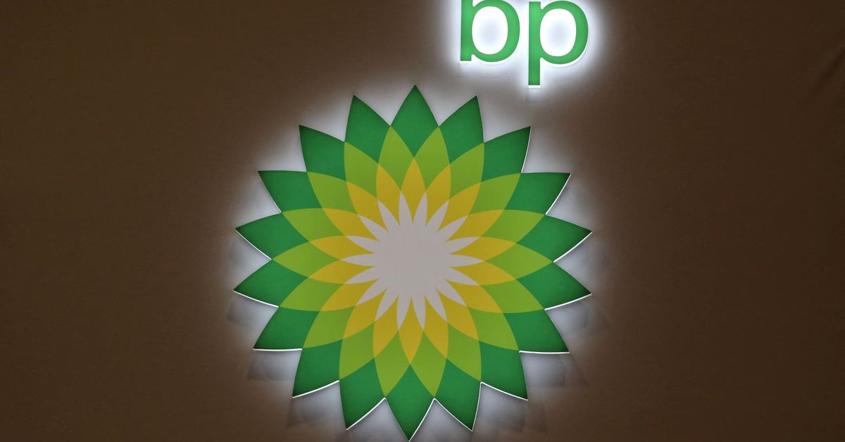BP plans to reduce German oil refinery's oil processing capacity -executive reut.rs/3vjXsp6
