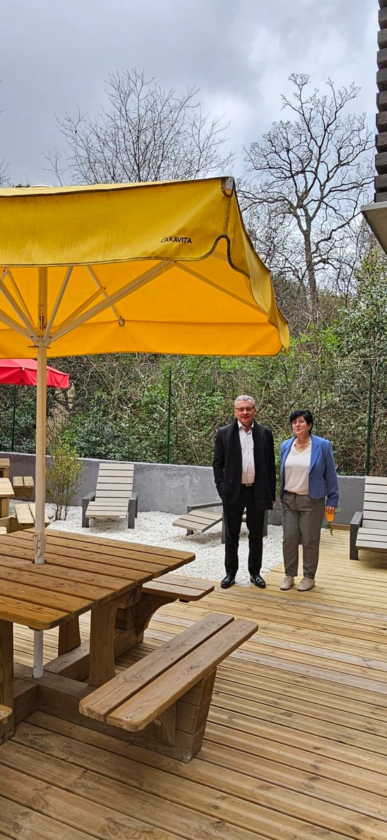 FacEducMtp's tweet photo. Inauguration de l'espace détente étudiants à la Fde site de #Montpellier
Réalisé dans le cadre d'un projet Alive financé par la #Cevec, @umontpellier et la Fde
Composé d'une tisanerie, d'un espace lounge et coworking et d'une terrasse aménagée pour le bien-être de nos étudiants https://t.co/MLAgqBb6iO