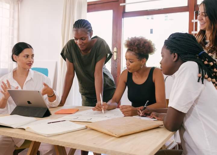 College_Tutor1's tweet image. We are a dedicated team looking to help students in need. We pride ourselves on offering the best quality writing services
#academicassignments #University #assignmentwriting #research #thesiswriting #bachelor #computerscience #CaseStudy #projectmanagement #Assignmentdue