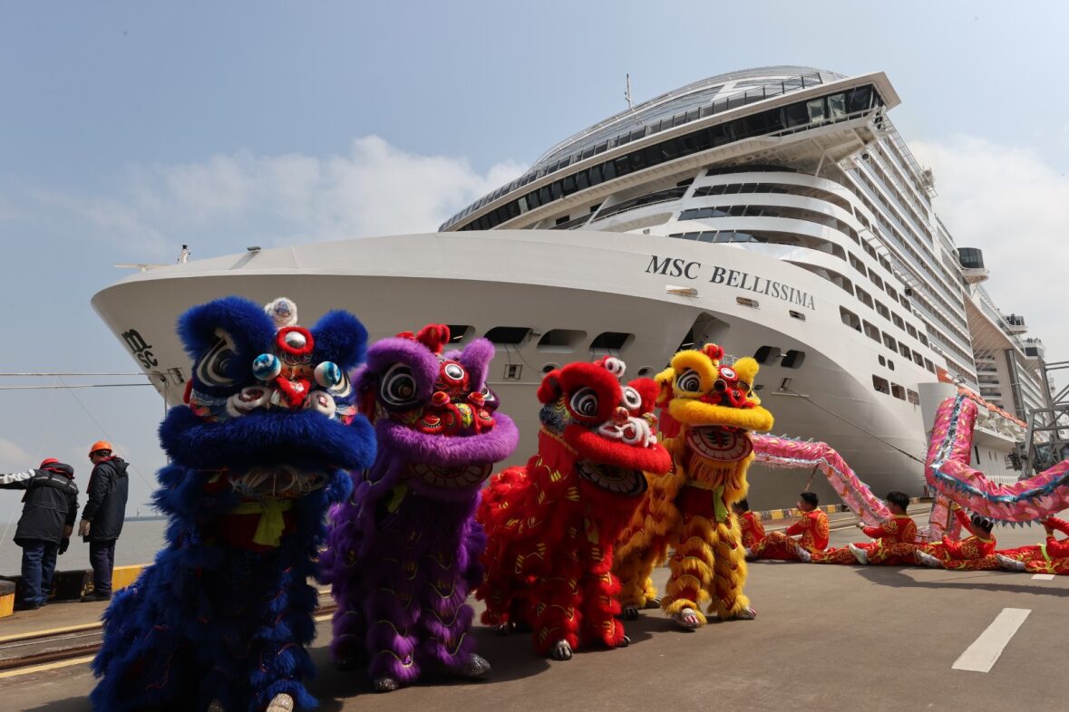 Last week, #MSCCruises celebrated becoming the first international cruise line to resume sailings from Mainland China since the pandemic, hosting a special event on #MSCBellissima to mark her maiden call from Shanghai! Find out more here: mscpressarea.com/press-releases… #CruiseNews
