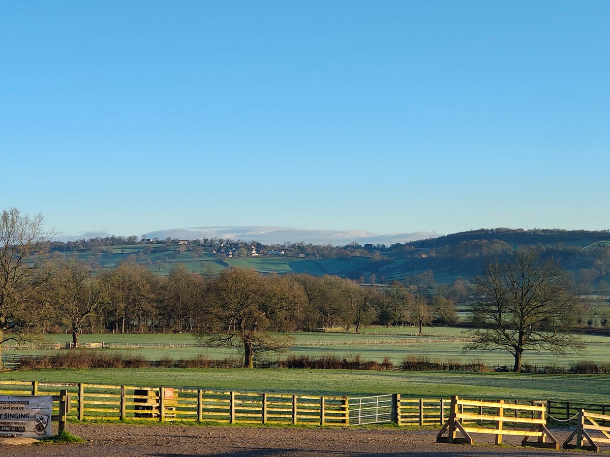crootsfarm_shop's tweet photo. Why not come and have a Croots breakfast, in our cafe or on our decking with spectacular views over the Ecclesbourne valley 🌄☕️

Served Monday - Saturday 9am - 11:45am | Sunday 10am - 11:30am

#crootsfarmshop #farmcafe #cafederbyshire https://t.co/NpBEnlJwfQ