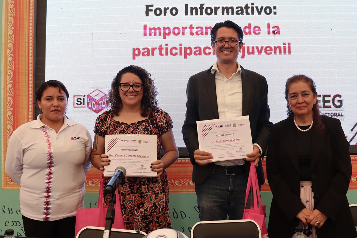 INEGuanajuato's tweet photo. 📸💬#ForoInformativo: Importancia de la Participación Juvenil 🙋💁‍♀️🗳 - #FILUG66 @UdeGuanajuato #Elecciones2024MX https://t.co/Q1Y5DWZlj2