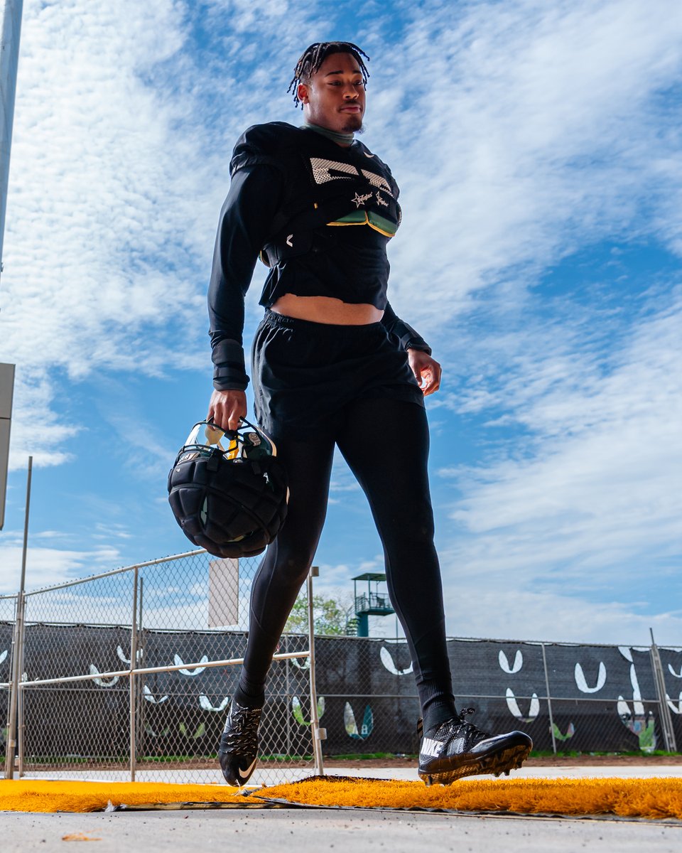 Day 1 back on the grass ✅ #SicEm