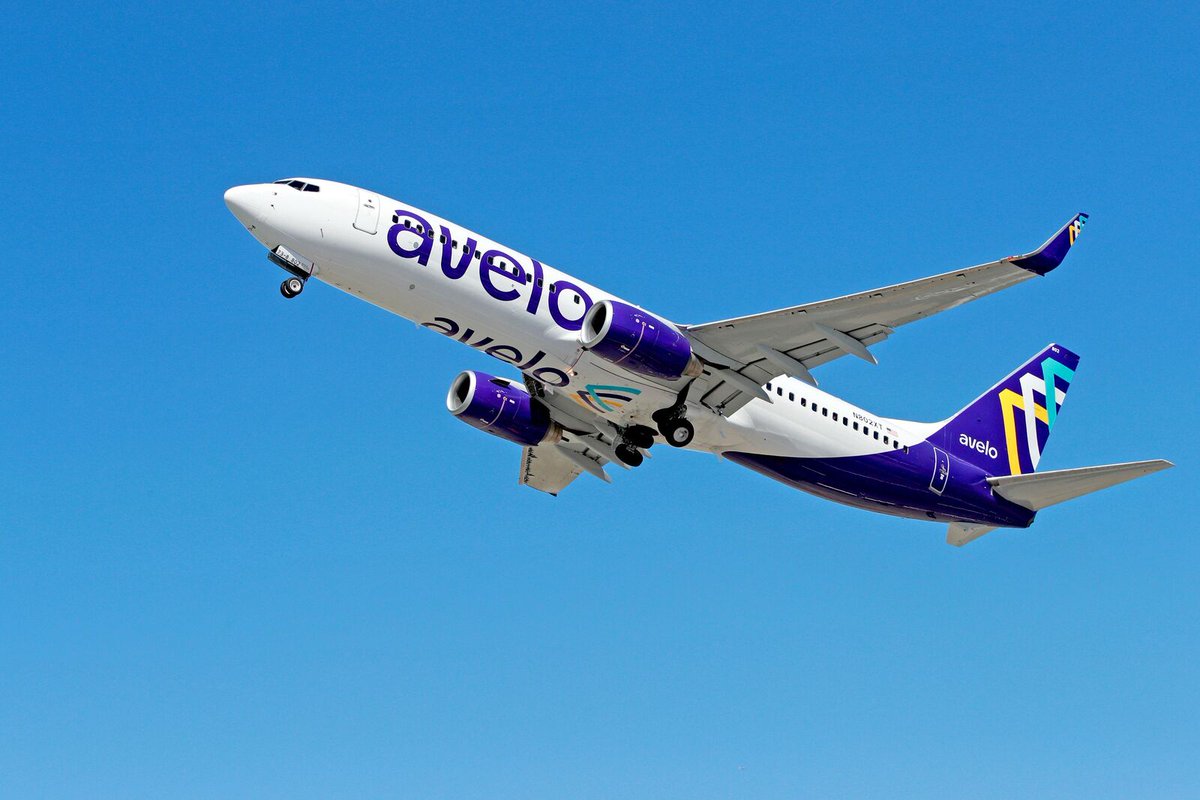 NEW AIRLINE AND DESTINATION ALERT❗ Welcome @AveloAir! Starting in June, the Houston-based airline will offer nonstop flights twice a week from Houston to New Haven, Connecticut, a city rich in culture 👨‍🎨, arts 🎨, and music 🎶