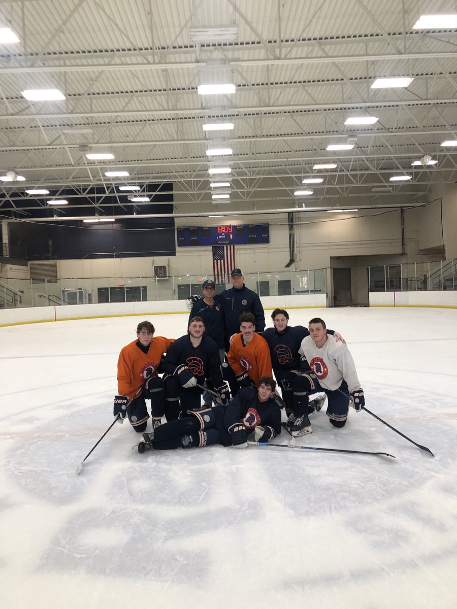 Last practice after 3 years with this leadership group. It was an honor to be in the rink with you guys everyday! You set the standard for The Gens for years to come. #GENSFAMILY