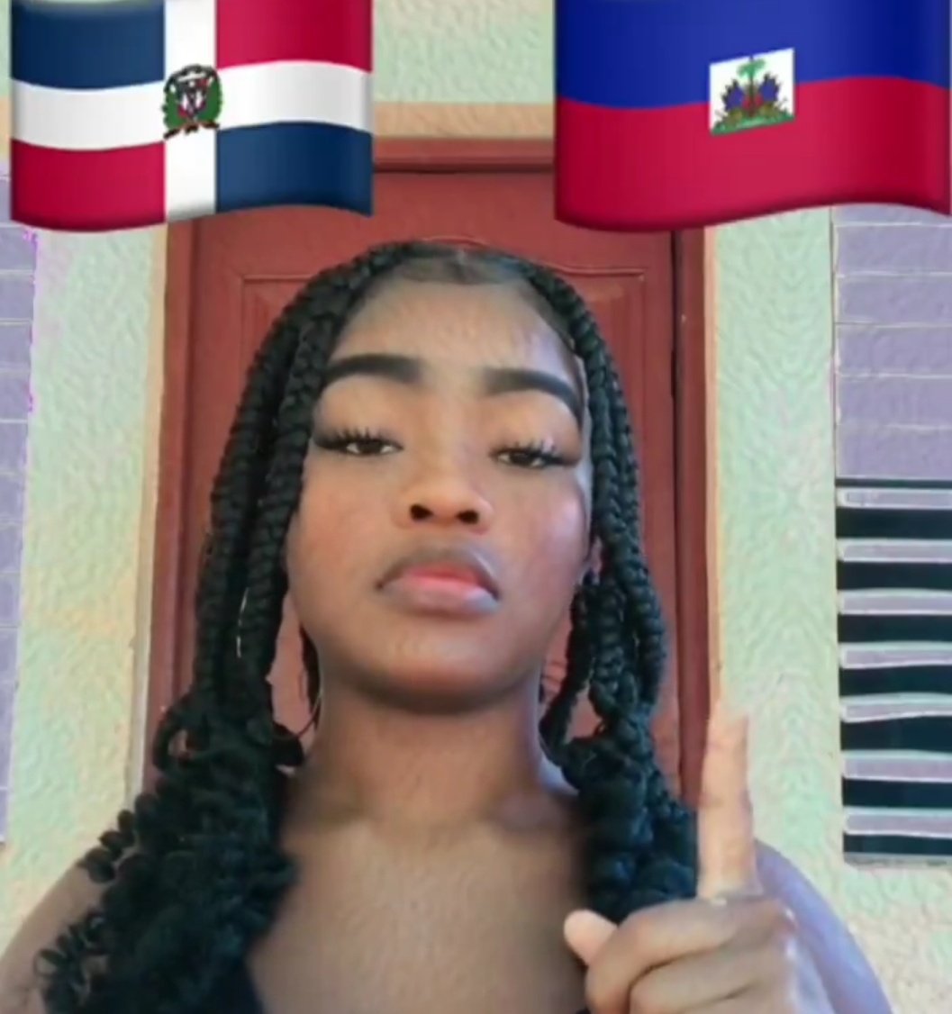 Edwarda77427936's tweet photo. Debe ser difícil ser haitino🇭🇹 vivir en un país que odias 🙂 pareciera que  en RD🇩🇴 las tenemos es obligada amarrada para que no vuelvan a su país que aman🇭🇹 https://t.co/cisjvSBe1S