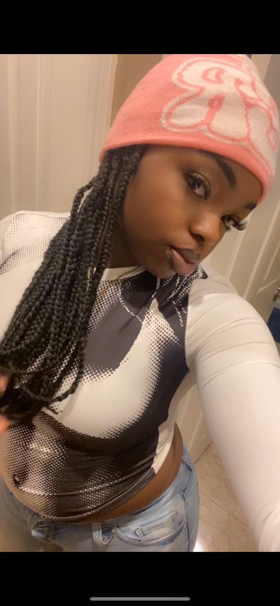 jaeda1only's tweet image. Ion watch my tone w niggas .. yeen my daddy bitch i’m big momma !