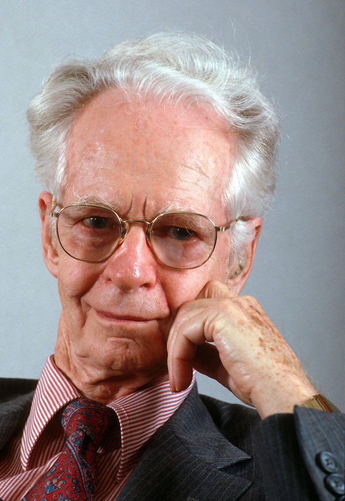 Un día como hoy, pero de 1904 nacía Burrhus Frederic Skinner y por eso celebramos El día mundial del análisis de la conducta

Muy feliz día a todos los que nos dedicamos a estudiar, explicar, predecir y modificar conductas!