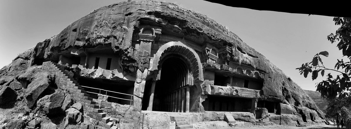 builthistories's tweet photo. Bhaja Caves, Pune, Maharashtra (2nd Cen BCE onwards). These rock-cut Buddhist caves are known for its art and architecture.
#bhajacaves #rockcut #cavearchitecture #pune #monumentsofindia https://t.co/yVqN92xldR