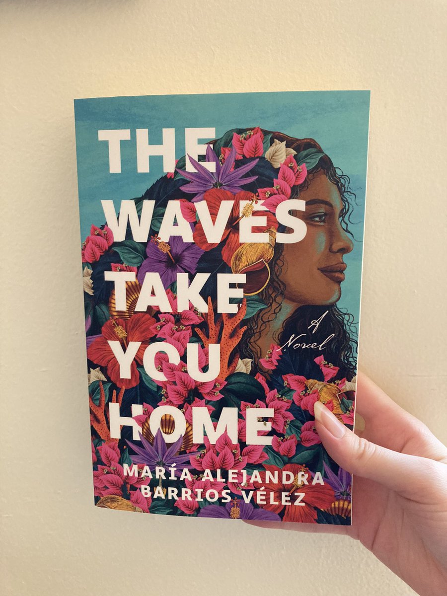 The book is HERE and the book is BEAUTIFUL ✨ if you need me I will be reading @MariaaleBave’s new novel in a blanket fort, eschewing all forms of human interaction till I get to the very last page!!!