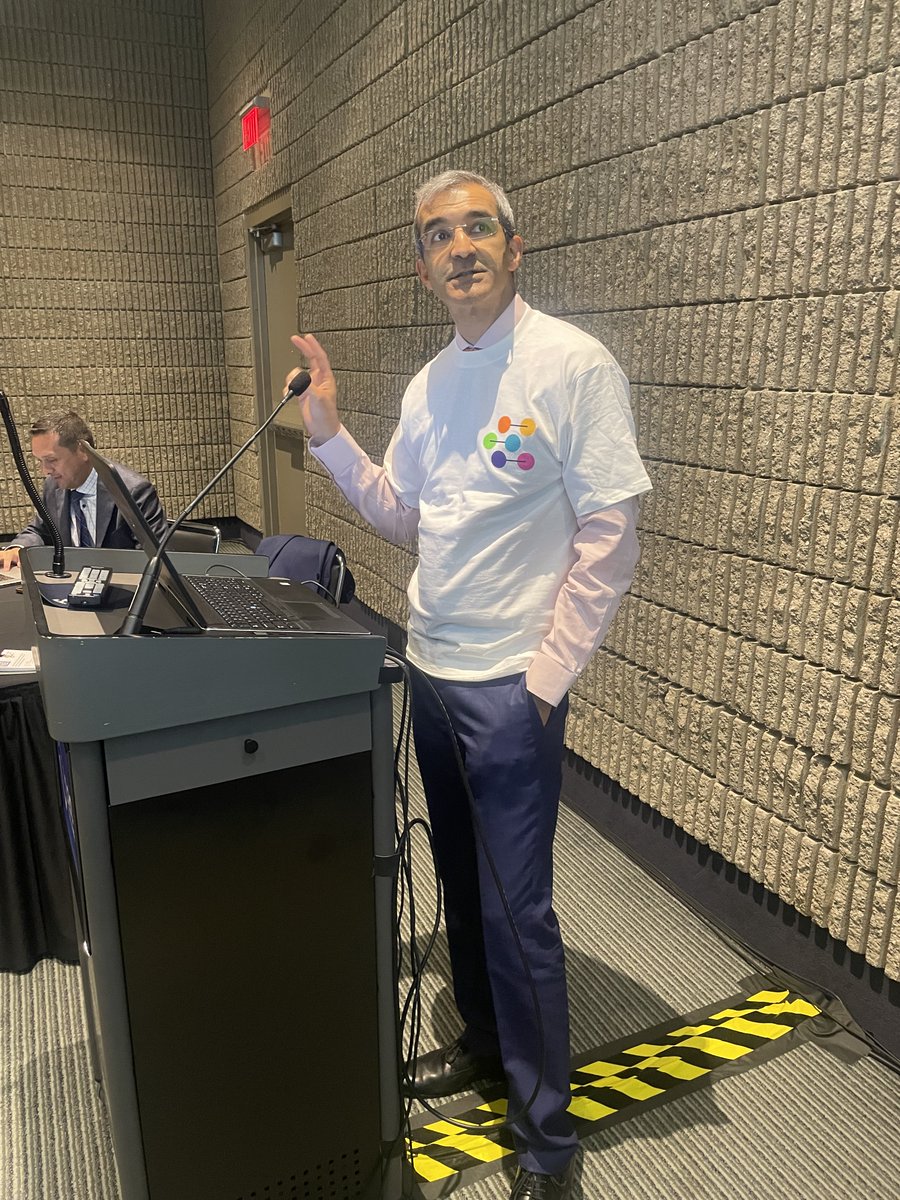 @chandrajitraut presenting the count me in project at the @TARPSWG semiannual meeting. Nice shirt buddy! Very elegant! @ctosociety @kencardonaMD