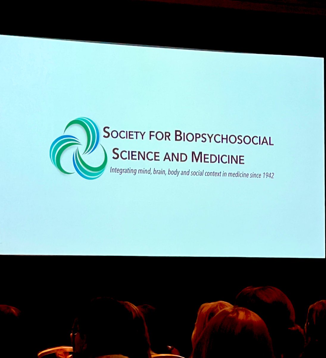 Finally, the great American Psychosomatic Society @connectAPS made the leap and changed its name. Current president, Pete Gianaros, just announced the news. 

The new name is ‘Society for Biopsychosocial Science & Medicine’ #SBSM #APS2024UK