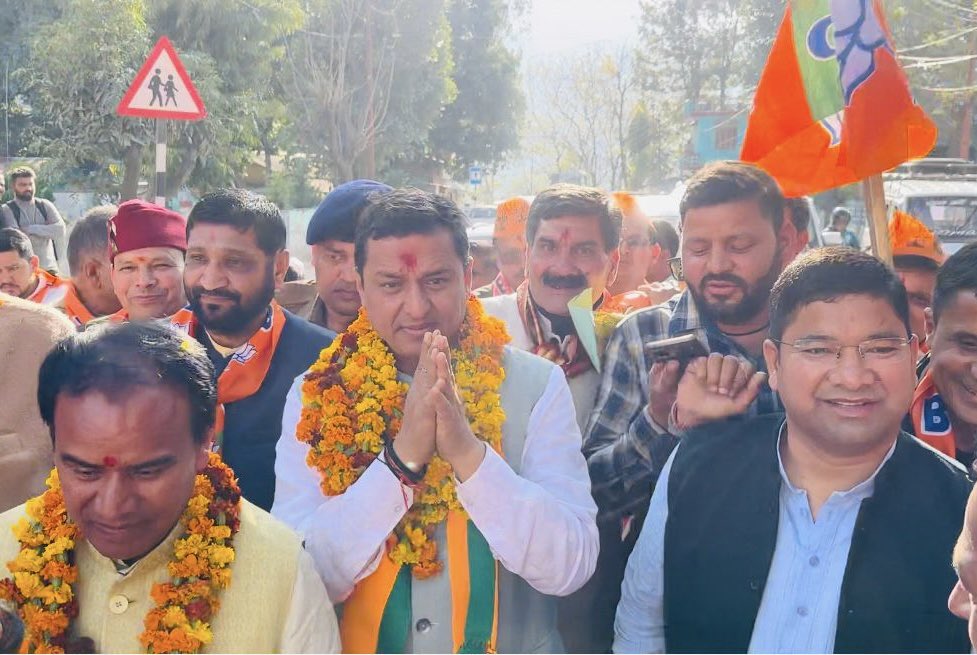 Ramesh_Gariya's tweet photo. आज गढ़वाल लोकसभा से भाजपा के सांसद प्रत्याशी आदरणीय श्री अनिल बलूनी जी के संसदीय क्षेत्र भ्रमण के दौरान श्रीनगर, रुद्रप्रयाग, घोलतीर,नगरासू, गौचर, कर्णप्रयाग, नारायणबगड़, थराली व ग्वालदम आदि क्षेत्र में जनसंपर्क, विभिन्न स्थानों पर रोड शो में प्रतिभाग किया।। https://t.co/yjT7QJHT4M