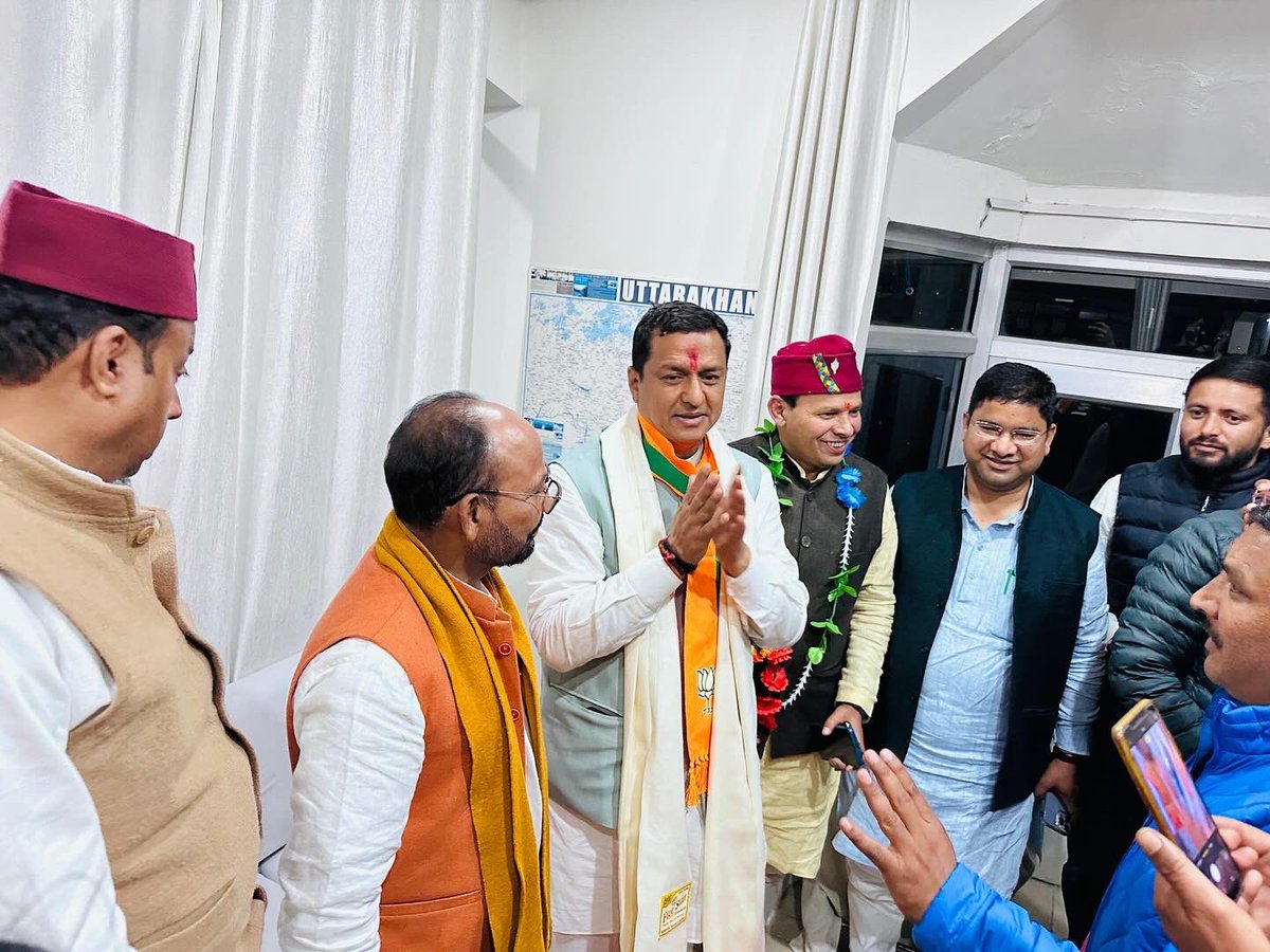 Ramesh_Gariya's tweet photo. आज गढ़वाल लोकसभा से भाजपा के सांसद प्रत्याशी आदरणीय श्री अनिल बलूनी जी के संसदीय क्षेत्र भ्रमण के दौरान श्रीनगर, रुद्रप्रयाग, घोलतीर,नगरासू, गौचर, कर्णप्रयाग, नारायणबगड़, थराली व ग्वालदम आदि क्षेत्र में जनसंपर्क, विभिन्न स्थानों पर रोड शो में प्रतिभाग किया।। https://t.co/yjT7QJHT4M