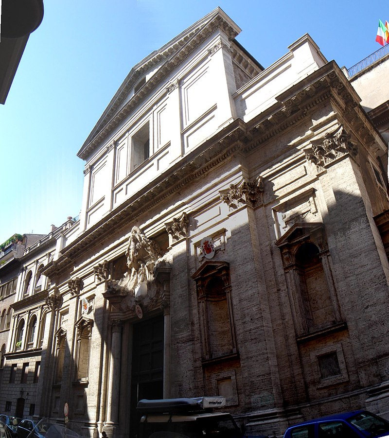 La facciata della chiesa di Santa Maria in Monserrato degli Spagnoli. 👌😍