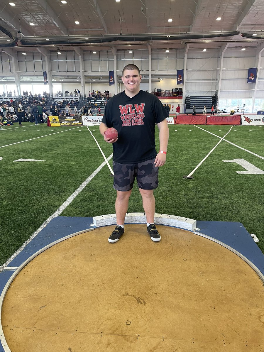 Another PR alert 🗣️ @LVaughan2025 in the Shot Put with a throw of 53’ 3.5 for a 2nd place finish @SVSU 🥈 @WLW_track @WLWAthletics @WLWestern_FB @Jamesol69676324