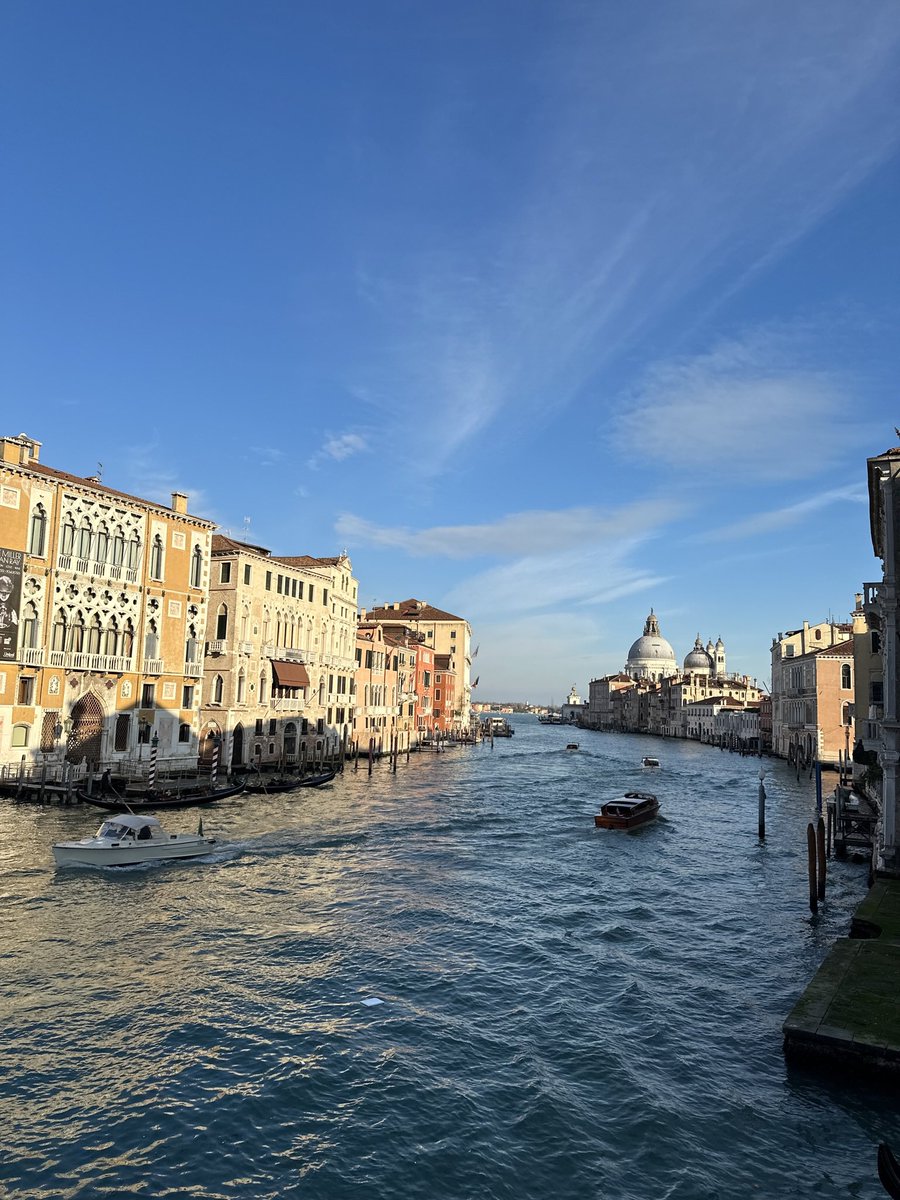 A new Venice day tourist tax is being introduced on 24 April 2024. It only affects people visiting on a day trip. Would it deter you from visiting? followingtherivera.com/things-to-know… #travel #traveltribe