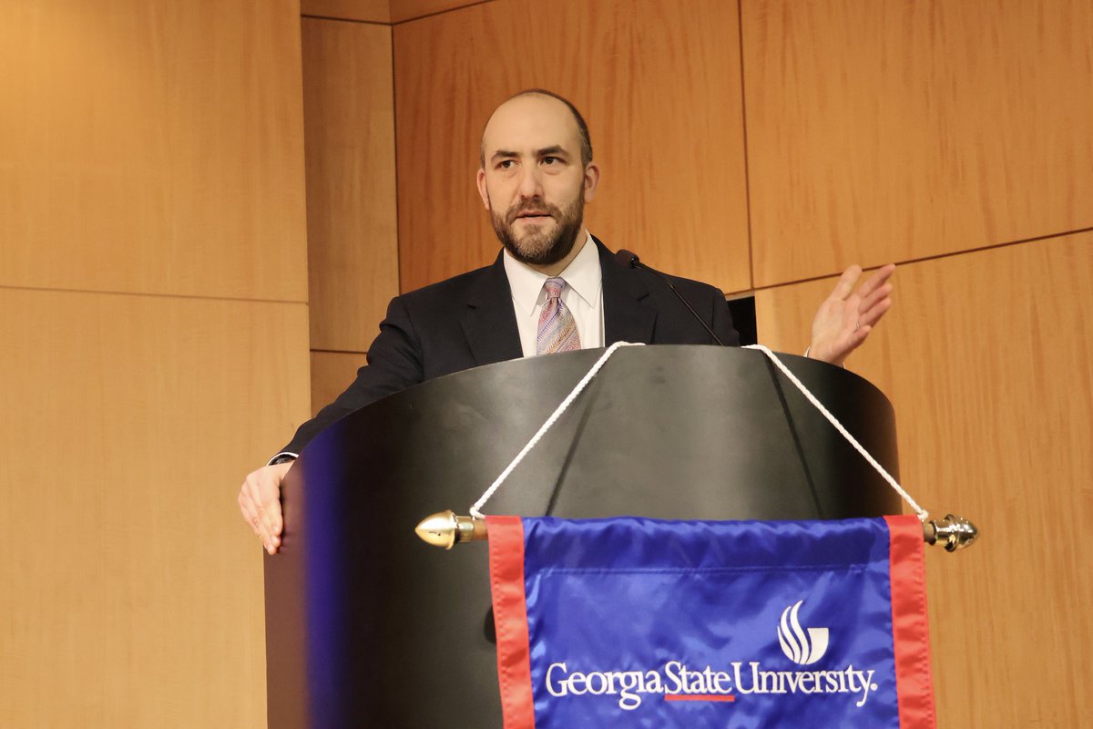 Ohio State Law's @MicahBerman recently gave a lecture at Georgia State University on Misinformation, Law, and Public Health after COVID-19, also the subject of a chapter in an upcoming book. While there, he made time to share his dual expertise with law and health students.