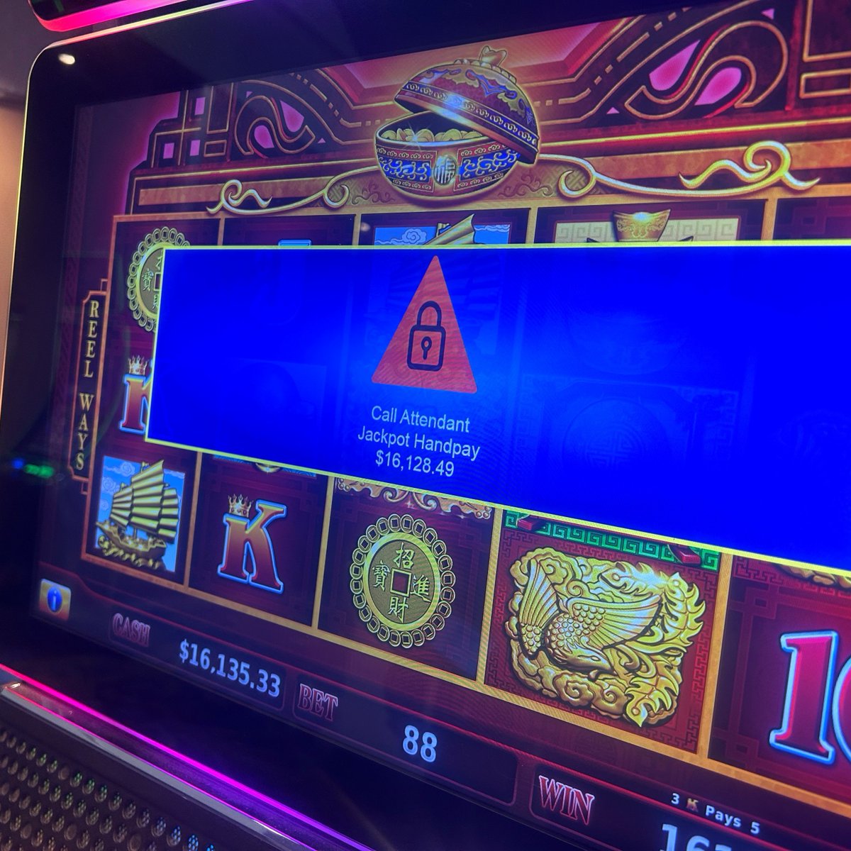 That time of the week! Happy #WinningWednesday to our jackpot winners from the past week. Check out the next post for the rest of the winners! 🎰🤑