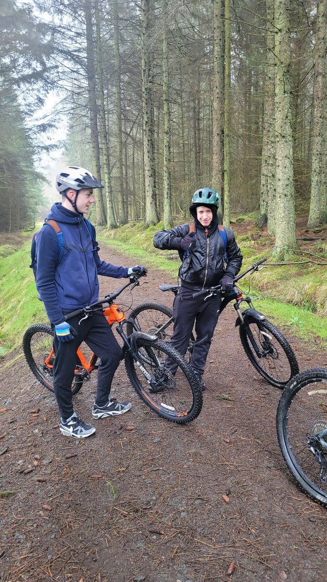 stmungoshs's tweet photo. It was a muddy MTB at Beecraigs today for the Outdoor Ed group. The boys did well navigating and persevering on hard terrain &amp; showing respect to other path users. More ✅️ for their GoMTB Award. #GoMTB #cycling #determination #respect #muddy #leadership #confidence #ineedawash https://t.co/UUUnF2ooW1