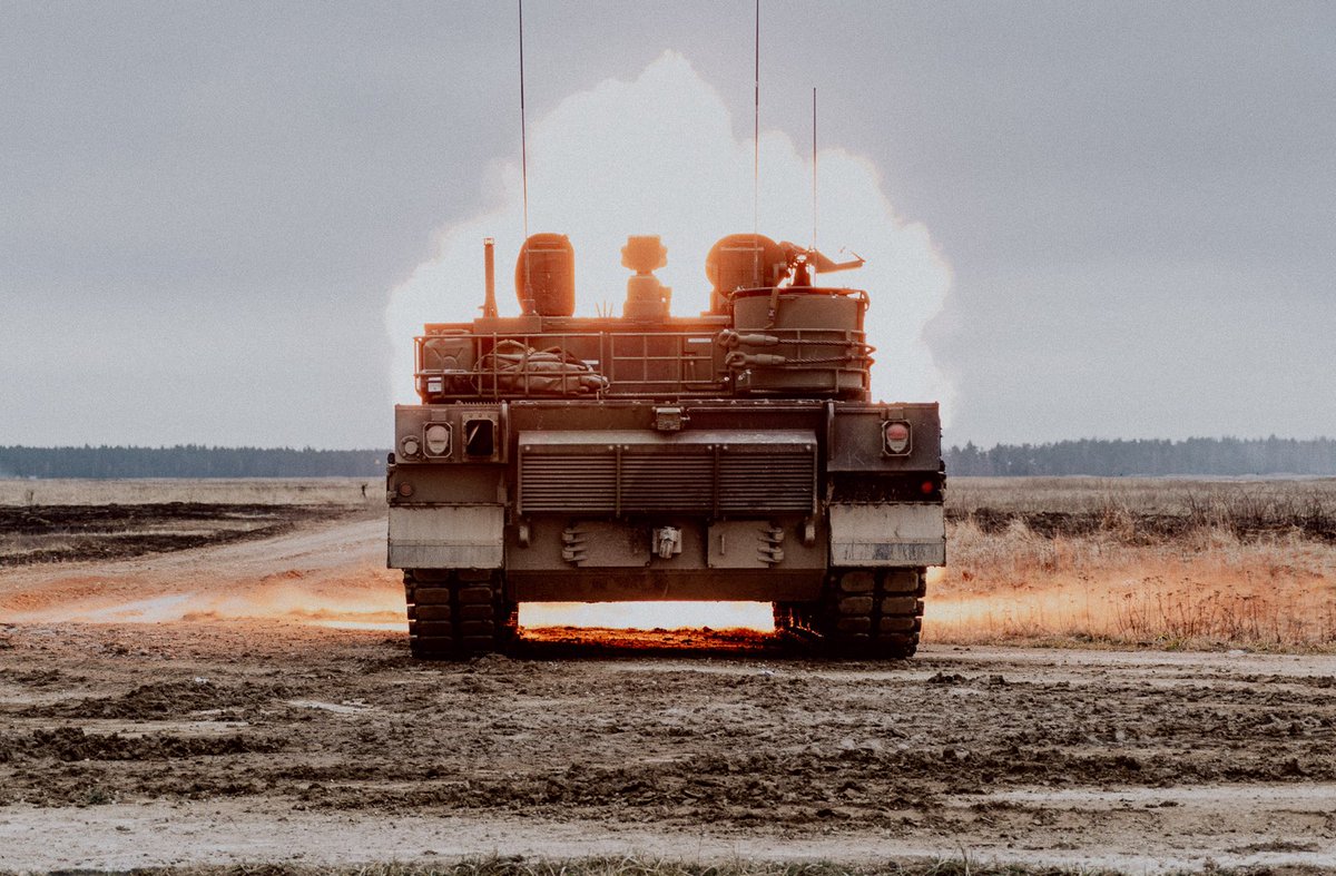 16Dywizja's tweet photo. Na #OSPWL Bemowo Piskie wkroczyły K2 20 Bartoszycka Brygada Zmechanizowana. Szkolenie idzie pełną parą 💥

📸 st. kpr. Paweł SADOCH

@MON_GOV_PL @SztabGenWP @DGeneralneRSZ @ZAWISZACY https://t.co/97ceLVZbt2