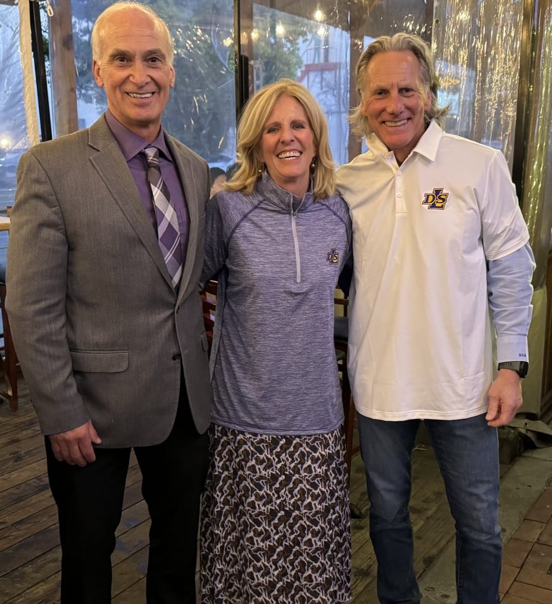 Advancement Director Greg Esler had the pleasure of visiting Mark Mordell, ‘78, and his wife, Jayne, in Calif. Tuesday! Greg & the Mordells had a great time catching up and reminiscing about Mark’s days as a Pilot. We can’t thank Mark enough for his support of DLS! #PilotPride