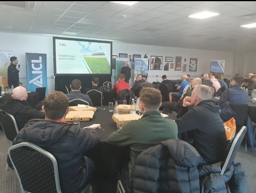 Huge thanks to everyone who came out today to support the Pitch Focus today! @SarahhughesNSch @bechelet on top form to deliver informative presentations so thanks goes to them too. Hope you all enjoyed it and found some take home messages to help in the coming weeks and months!