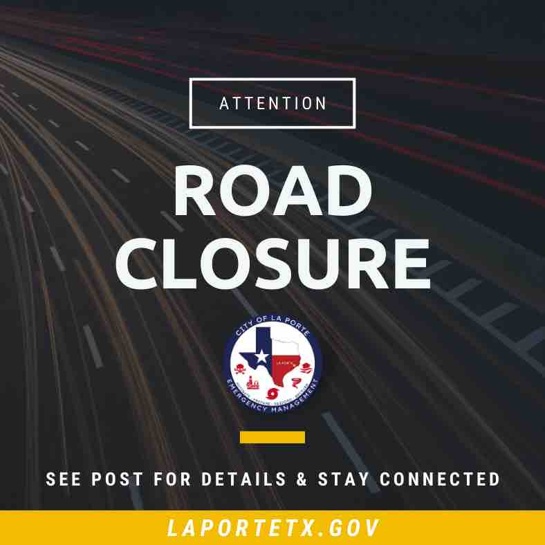 #RoadClosure | SH 146 southbound at Shoreacres Blvd is shut down due to a 4 vehicle commercial accident. 

Expect delays and consider an alternate route.