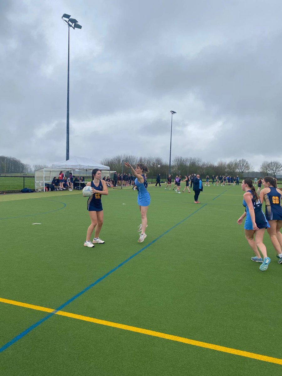 The best day to end our netball season at the Queen Margaret’s Tournament. 2nd Vll put out some great netball getting all the way to the semi-final in their tournament and losing out by 2 in the semi final. A great end to their season, huge well done girls!🏐🤎