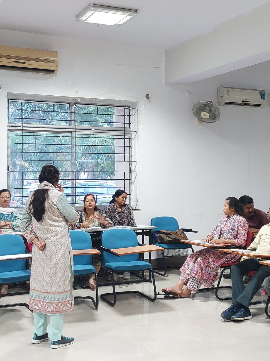 JharkhandAids's tweet photo. Discussion on Assessment, Pre and Posttest counselling and Index testing.
#HealthyLiving #HIV #AIDS #hivawareness #hivprevention #aidslifecycle #nacoindia #jsacs #jharkhand #indiafightshivandsti https://t.co/WmiWy6SVGk
