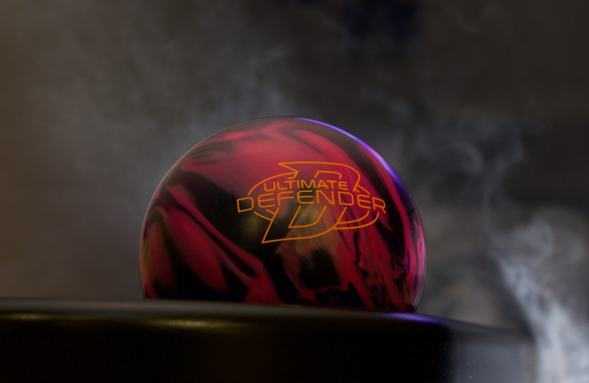 Brunswick's tweet photo. It looks this good on the ball return, wait til you see it roll!
#BrunswickBowling #UltimateDefender #HK22 #HyperKinetic22 https://t.co/xujFDsDXtq