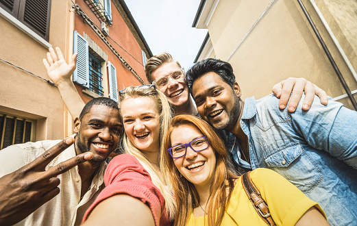 Traveling for #SpringBreak with friends? Be sure to check CDC’s webpage for your destination to see what specific vaccines or medicines you may need and what diseases or health risks are a concern at your destination.

Learn more: bit.ly/2Q7aajq