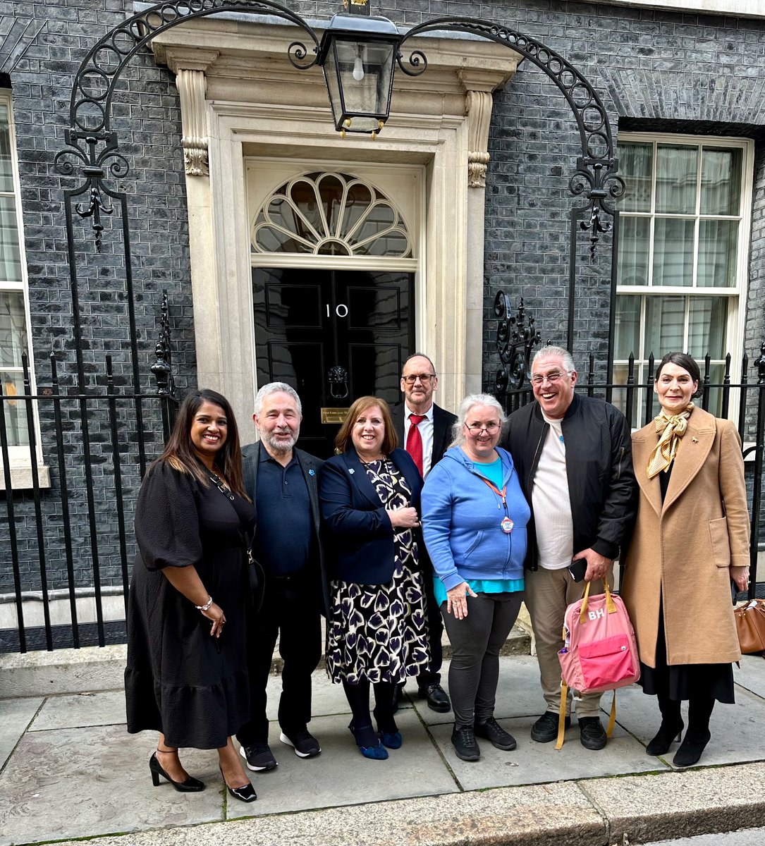 Privilege to join @alzheimerssoc campaigners at the No 10 #dementiamission reception. We are beginning to see the hope that scientific breakthroughs can bring to end the devastation caused by dementia. Understanding the true lived experience will be key to making them a reality
