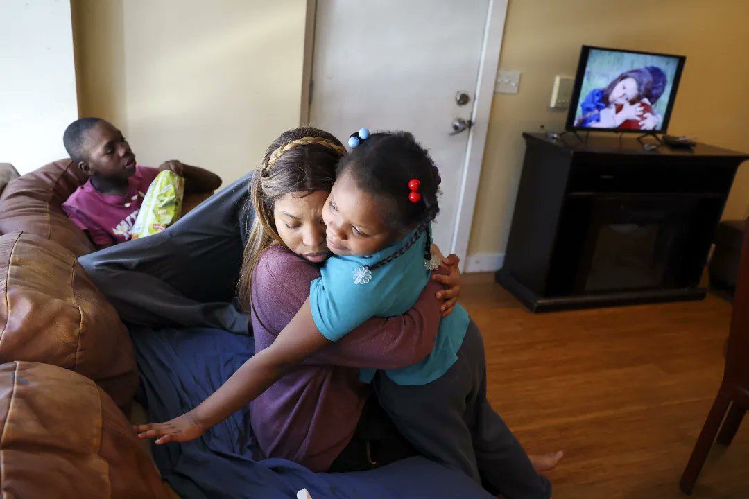 Eileen Meslar tweet media