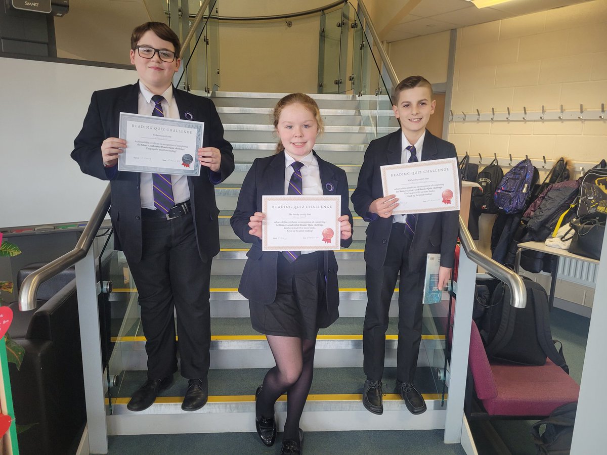 Outwood_Valley's tweet image. 🌟  Wow Wednesday 🌟 

A few snapshots of students (and staff) loving learning at OAV.

#LovetoLearn #ThirstForLearning #ValuedAtValley